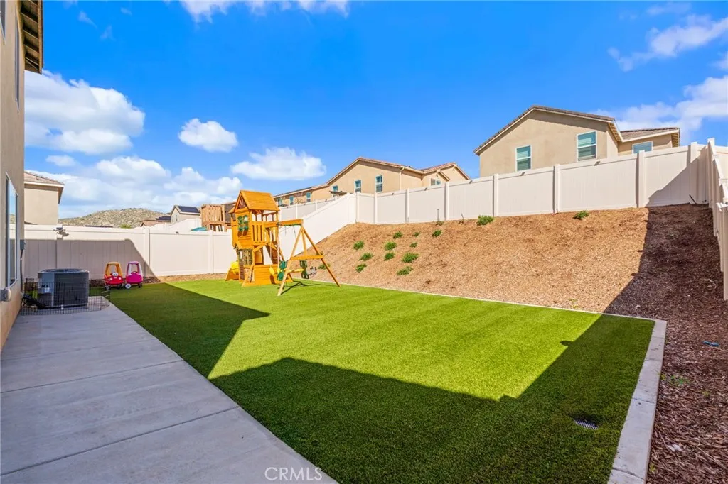 25576 Cetara, Homeland, California 92548 home-pic-33