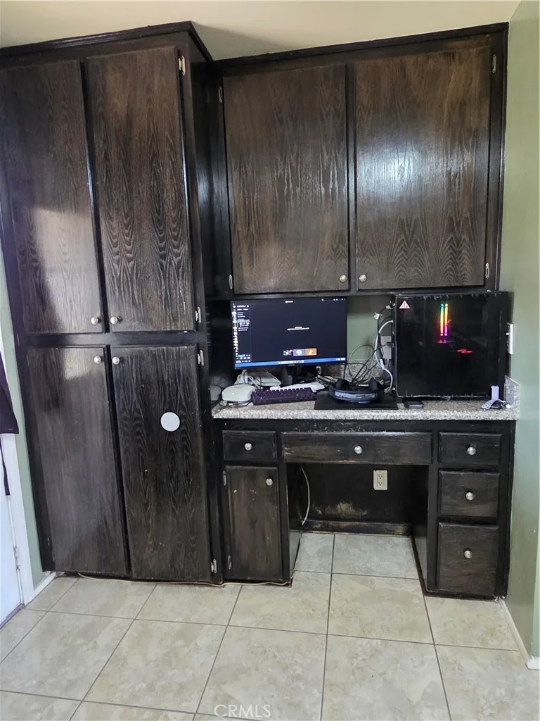1181 Chestnut, Beaumont, California 92223 home-pic-7