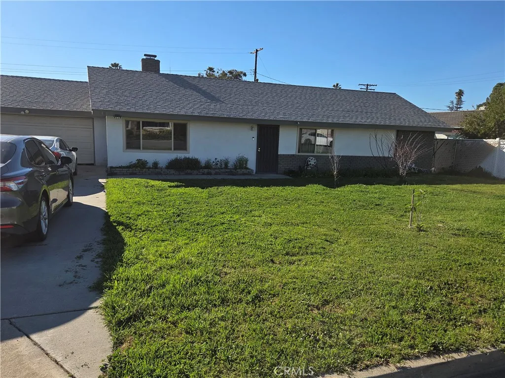 1181 Chestnut, Beaumont, California 92223 home-pic-2