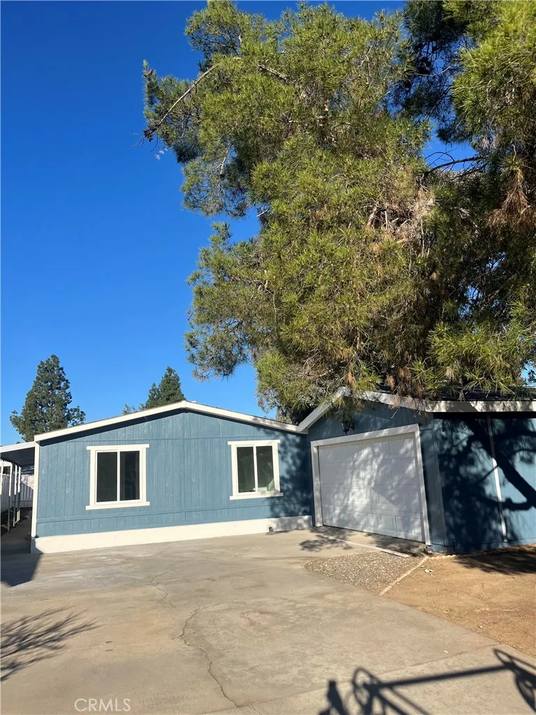 33429 Harvest Way E E, Wildomar, California 92595 home-pic-0