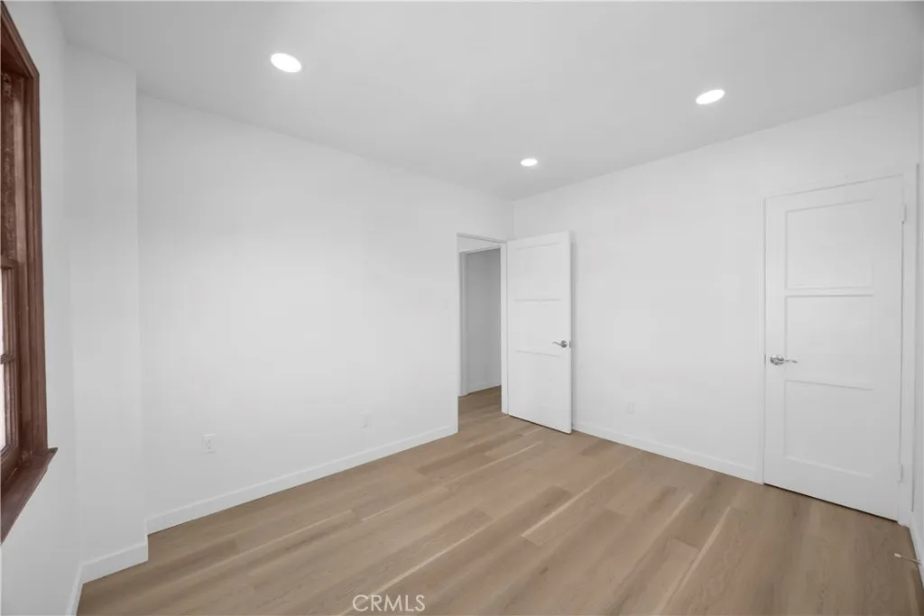 74 Argonne, Long Beach, California 90803 home-pic-15