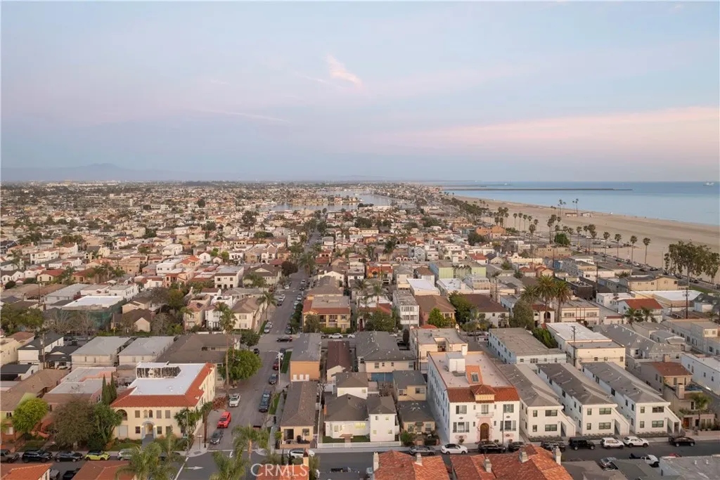 74 Argonne, Long Beach, California 90803 home-pic-6