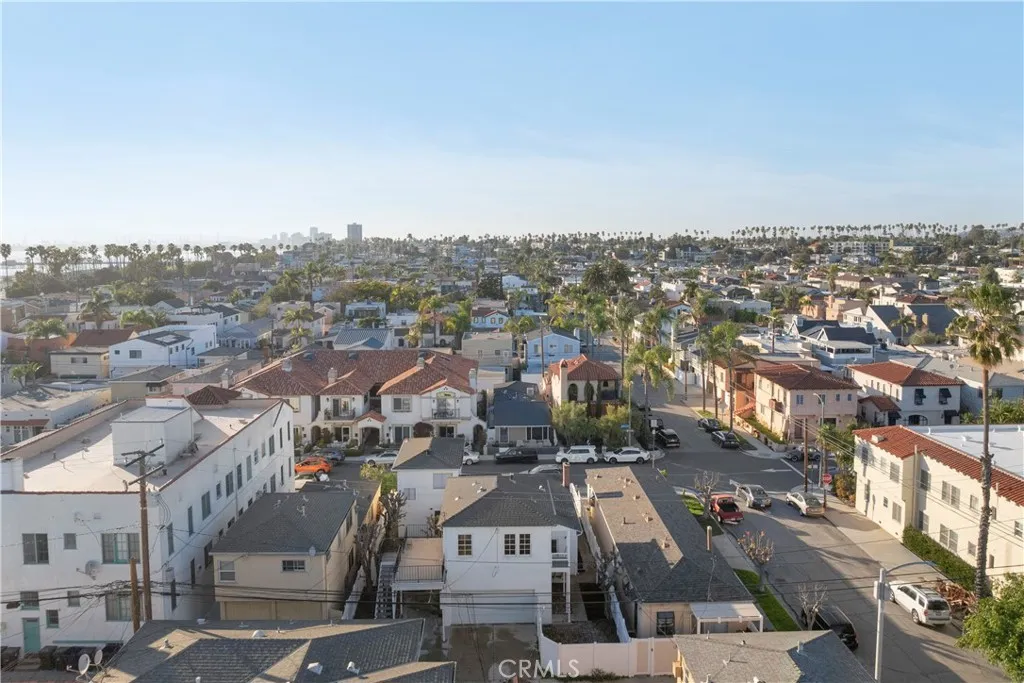 74 Argonne, Long Beach, California 90803 home-pic-25