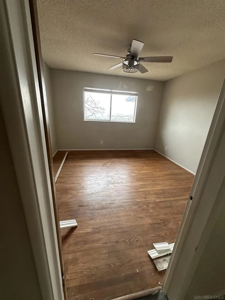 3246 Grand Ave, San Marcos, California 92078 home-pic-15