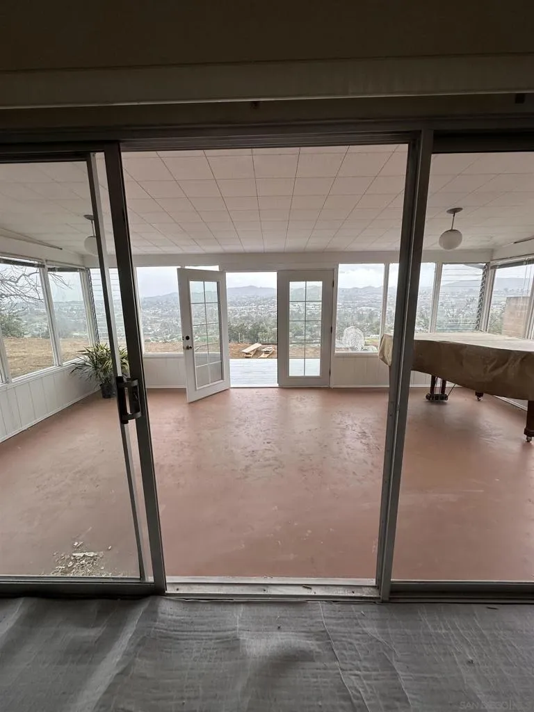 3246 Grand Ave, San Marcos, California 92078 home-pic-6