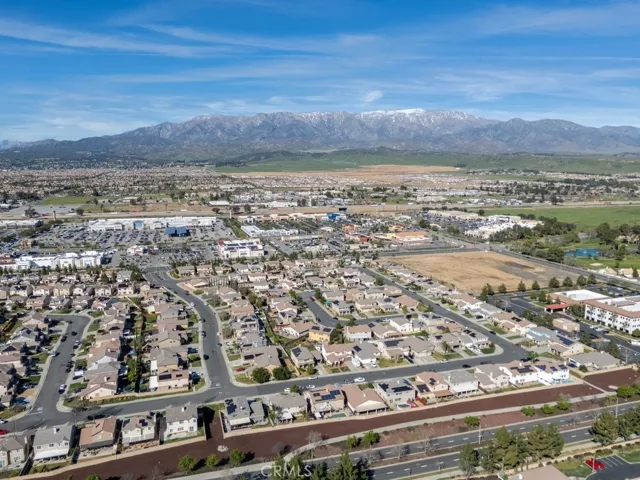 1563 Quiet Creek, Beaumont, California 92223