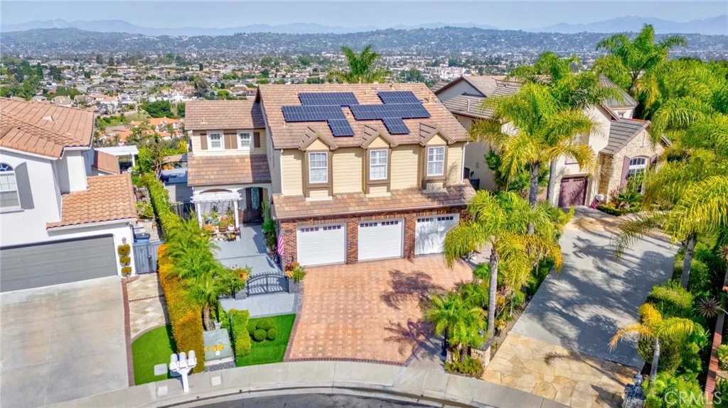 1921 S Mangrum Court, La Habra, California 90631 home-pic-10