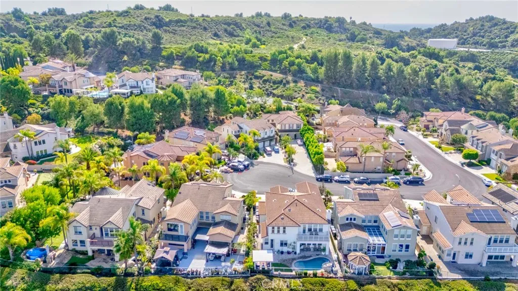 1921 S Mangrum Court, La Habra, California 90631 home-pic-9