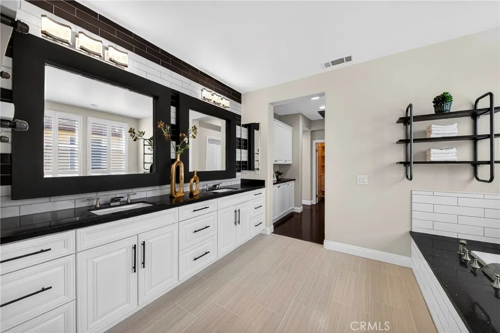 1921 S Mangrum Court, La Habra, California 90631 home-pic-36