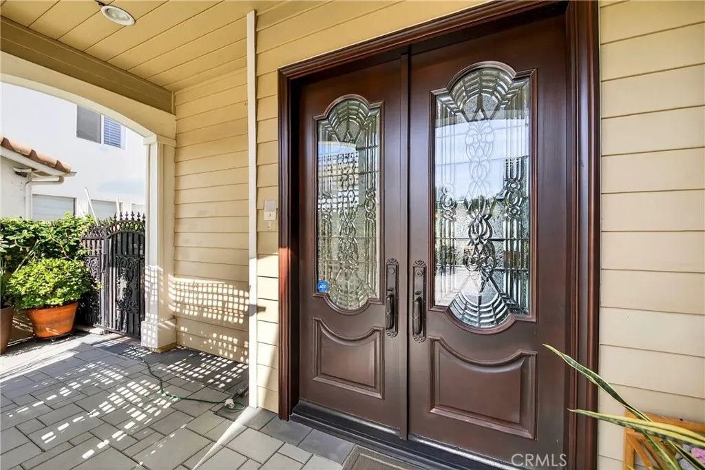 1921 S Mangrum Court, La Habra, California 90631 home-pic-4