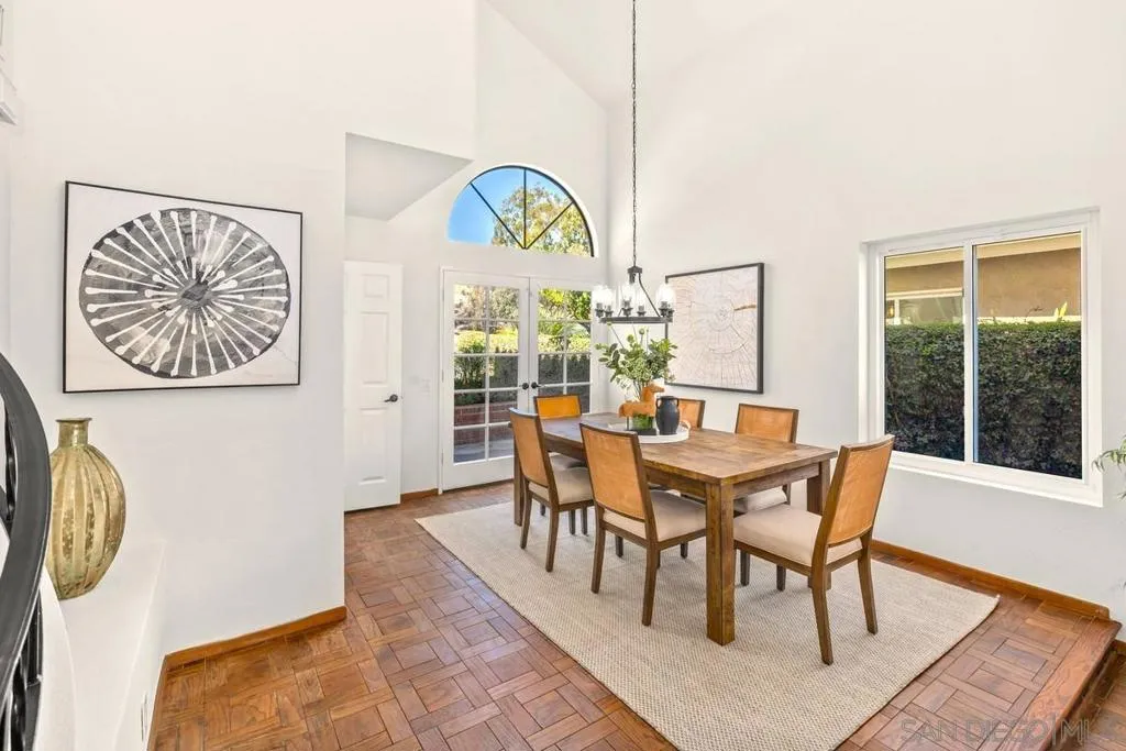3426 Millikin Ave, San Diego, California 92122 home-pic-8