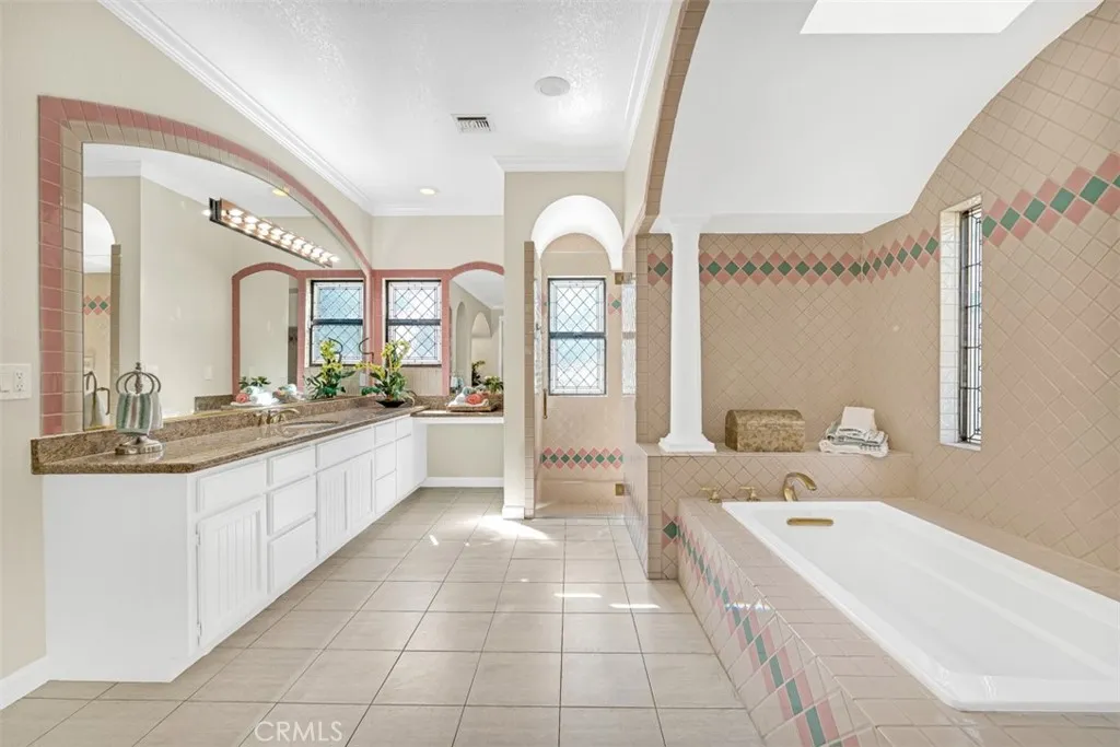 2501 Reata Pl, Diamond Bar, California 91765 home-pic-31