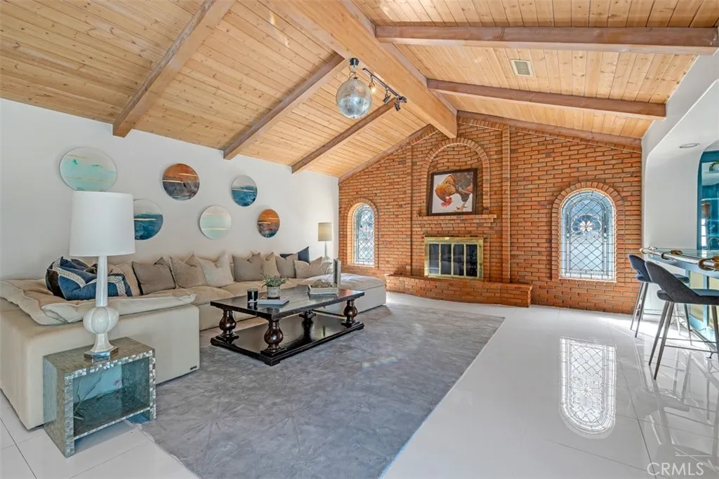 2501 Reata Pl, Diamond Bar, California 91765 home-pic-19