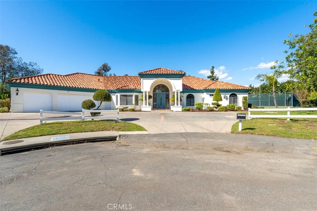 2501 Reata Pl, Diamond Bar, California 91765 home-pic-1