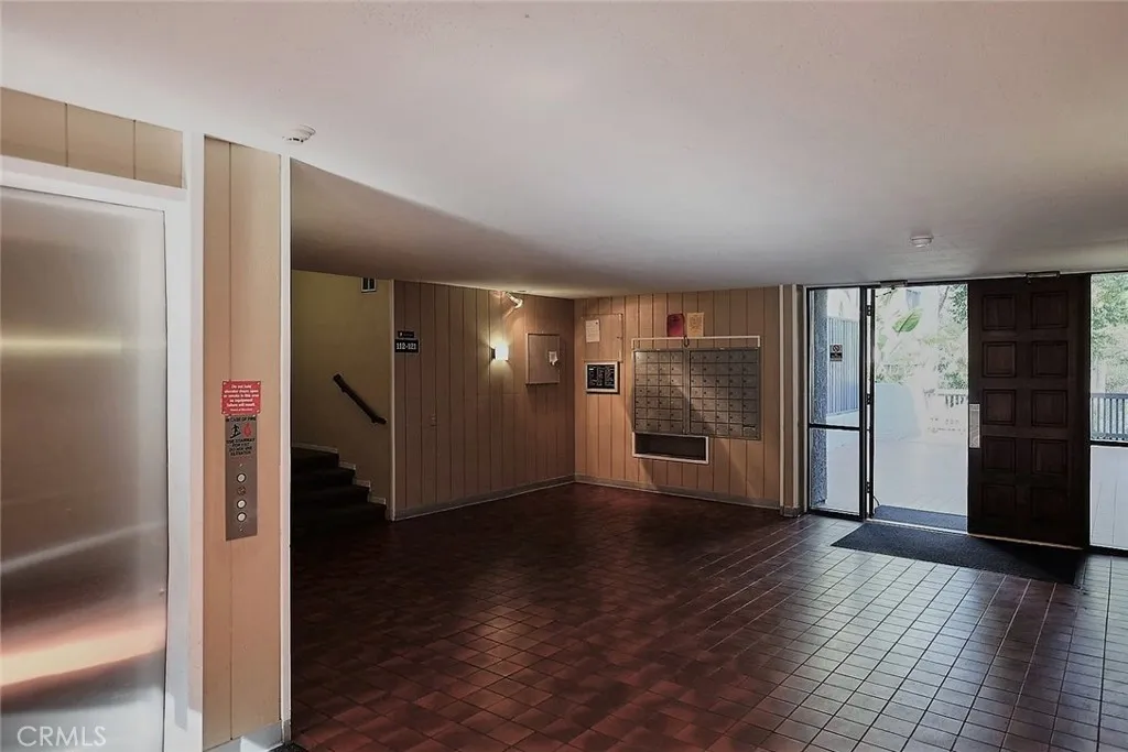 3601 W Hidden Lane 121, Rolling Hills Estates, California 90274 home-pic-2