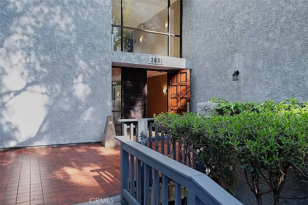 3601 W Hidden Lane 121, Rolling Hills Estates, California 90274 home-pic-1