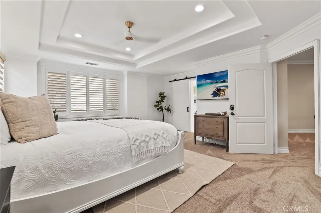 18692 Calera Drive, Huntington Beach, California 92648 home-pic-43