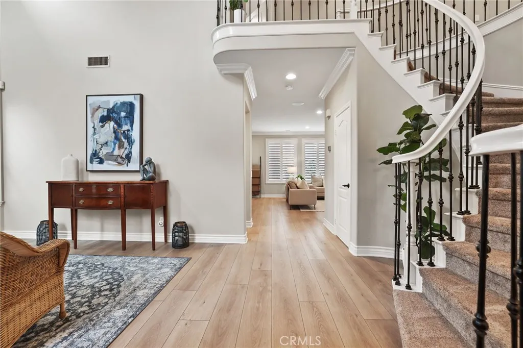 18692 Calera Drive, Huntington Beach, California 92648 home-pic-10