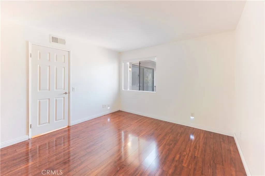 1317 Massachusetts Avenue 202, Riverside, California 92507 home-pic-13