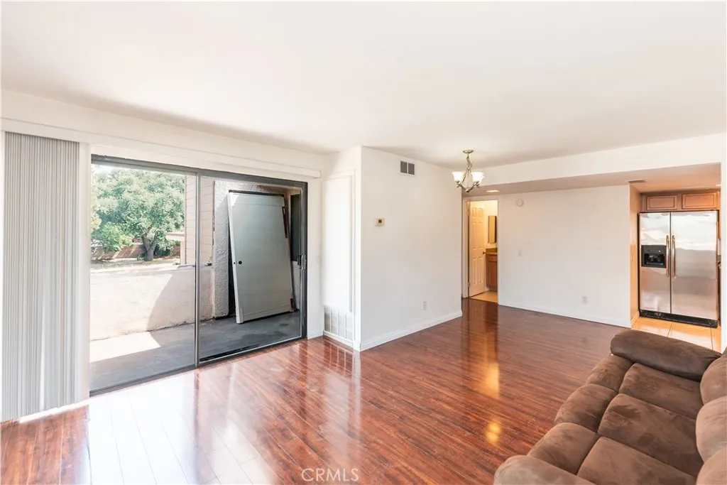 1317 Massachusetts Avenue 202, Riverside, California 92507 home-pic-7