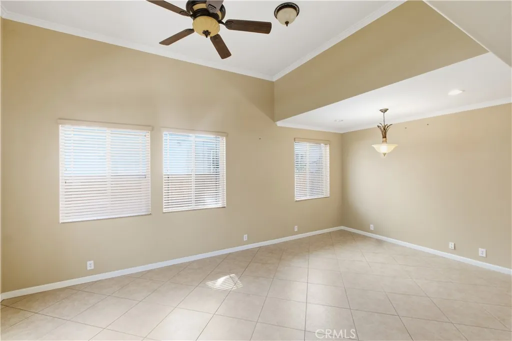 6958 Amigo, Reseda, California 91335 home-pic-6
