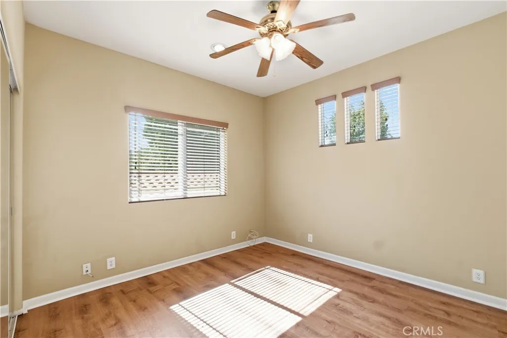 6958 Amigo, Reseda, California 91335 home-pic-14