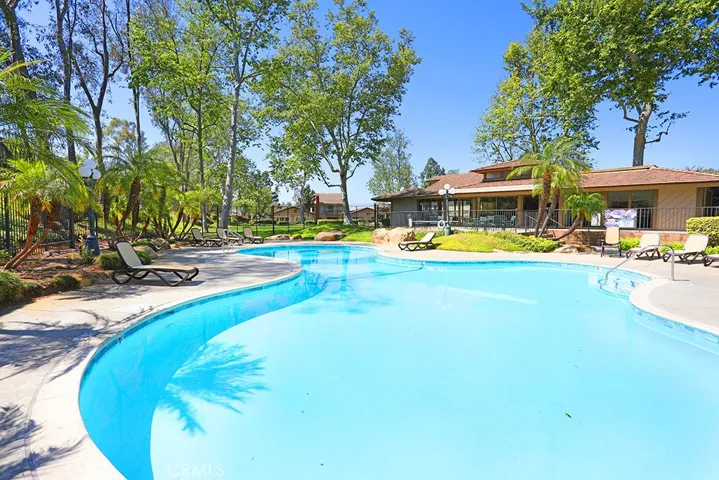 Homeowners' Association Pool & Clubhouse