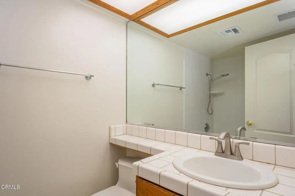 273 Gorrion Avenue, Ventura, California 93004 home-pic-34