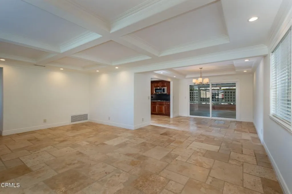 273 Gorrion Avenue, Ventura, California 93004 home-pic-12