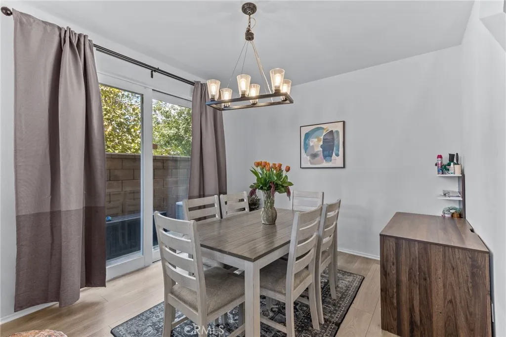 2350 S Via Esplanade 31, Ontario, California 91762 home-pic-10