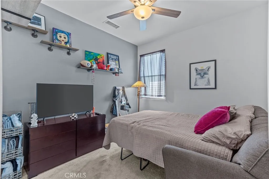 2350 S Via Esplanade 31, Ontario, California 91762 home-pic-18