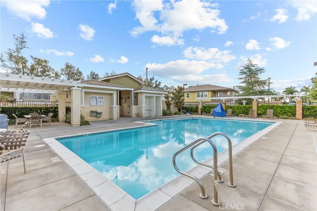2350 S Via Esplanade 31, Ontario, California 91762 home-pic-34