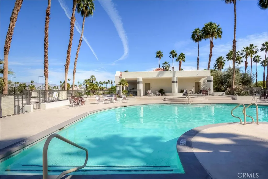 43756 Avenida Alicante, Palm Desert, California 92211 home-pic-37