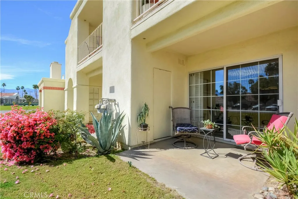 43756 Avenida Alicante, Palm Desert, California 92211 home-pic-28