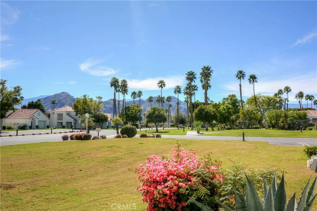 43756 Avenida Alicante, Palm Desert, California 92211 home-pic-32