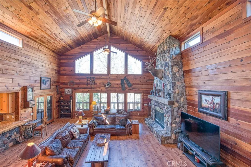 36039 Cranmore Ln., Auberry, California 93602 home-pic-43