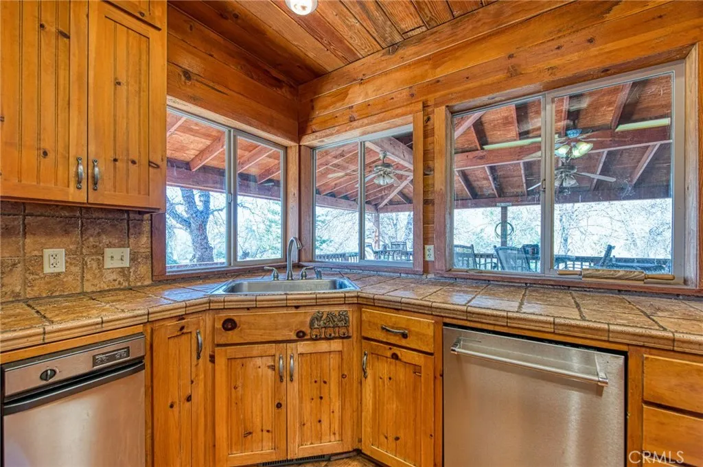 36039 Cranmore Ln., Auberry, California 93602 home-pic-41