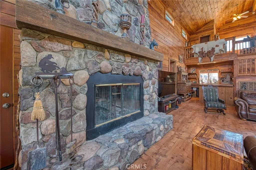 36039 Cranmore Ln., Auberry, California 93602 home-pic-35