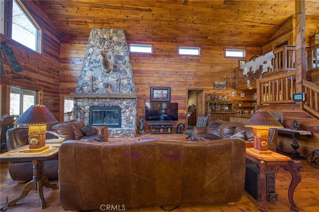 36039 Cranmore Ln., Auberry, California 93602 home-pic-32