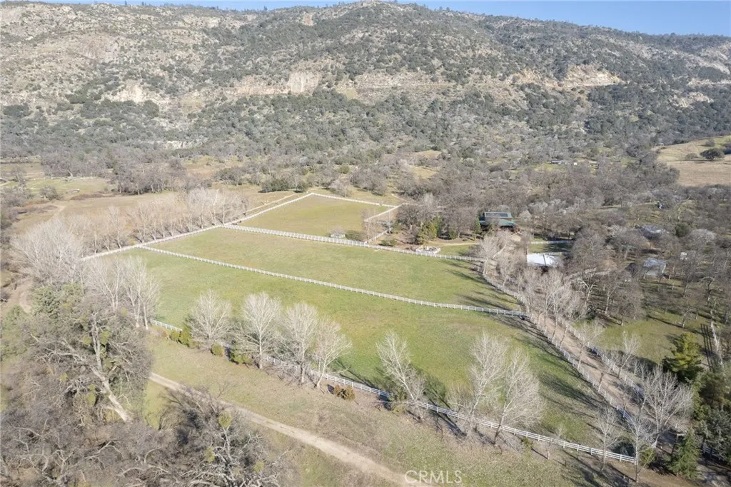 36039 Cranmore Ln., Auberry, California 93602 home-pic-7