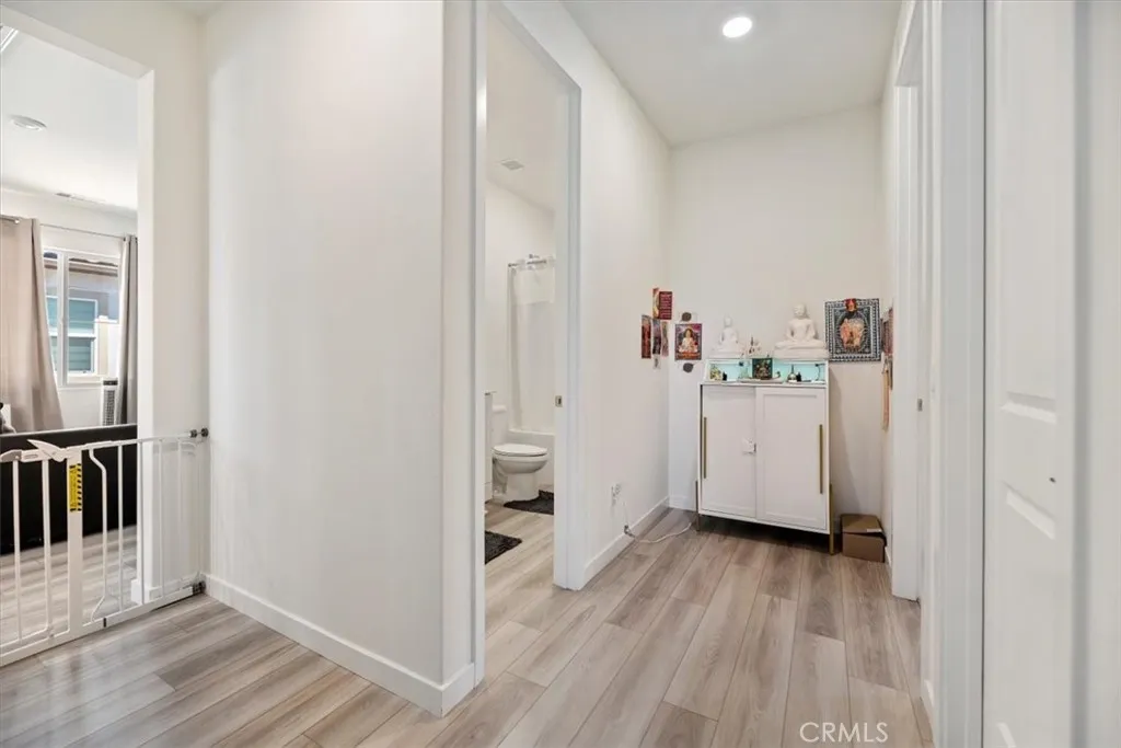 20911 Jennings Way, Newhall, California 91321 home-pic-34