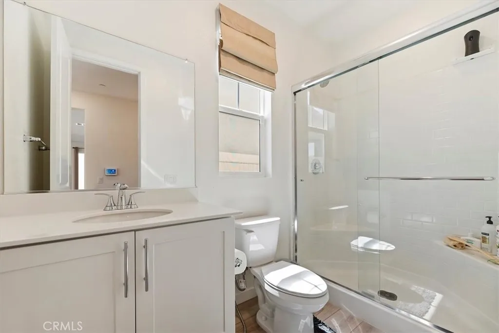 20911 Jennings Way, Newhall, California 91321 home-pic-23