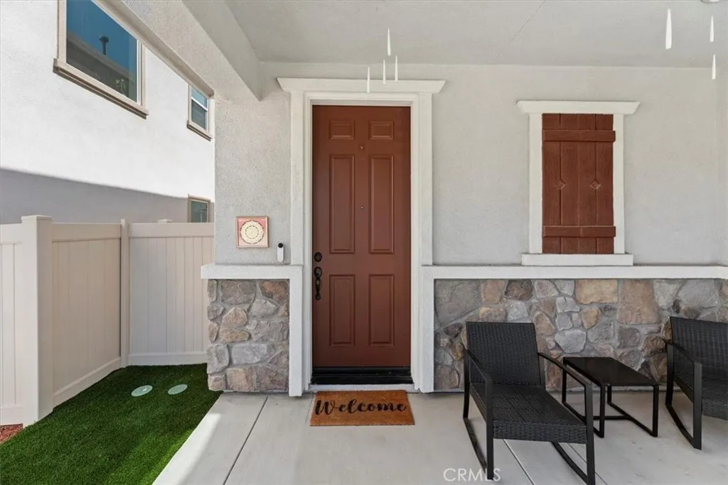 20911 Jennings Way, Newhall, California 91321 home-pic-6