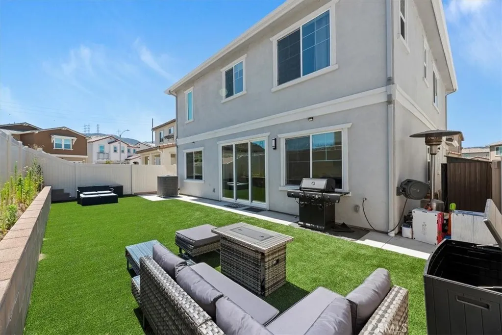 20911 Jennings Way, Newhall, California 91321 home-pic-45