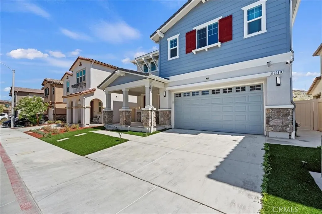 20911 Jennings Way, Newhall, California 91321 home-pic-2