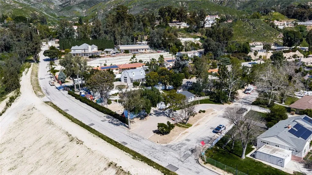 1208 E 42nd, San Bernardino, California 92404 home-pic-63