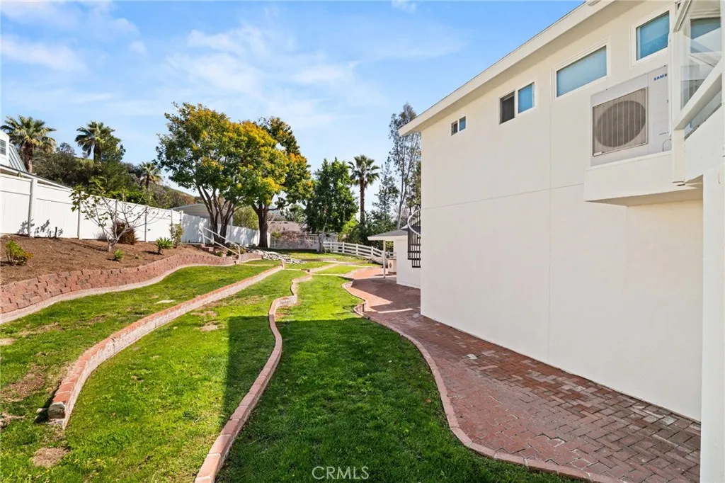 1208 E 42nd, San Bernardino, California 92404 home-pic-30