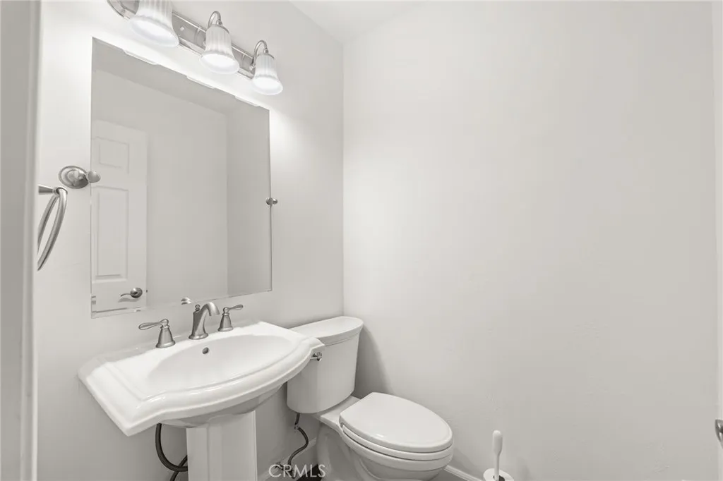 1208 E 42nd, San Bernardino, California 92404 home-pic-10