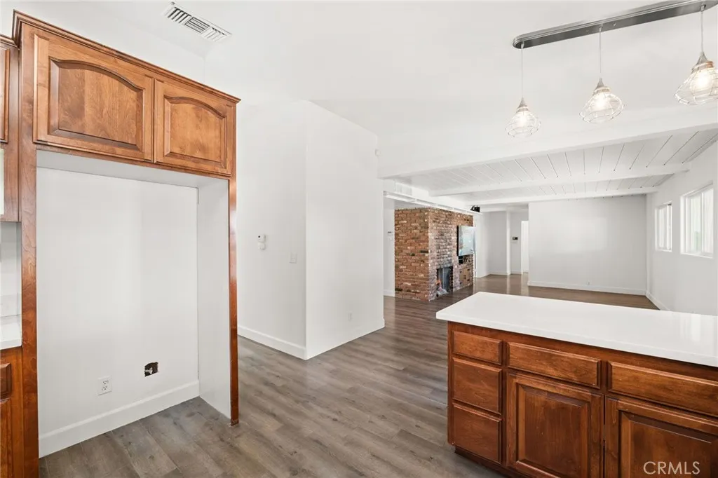 1208 E 42nd, San Bernardino, California 92404 home-pic-14