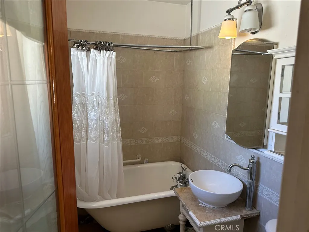 8584 Camelia, Riverside, California 92504 home-pic-26